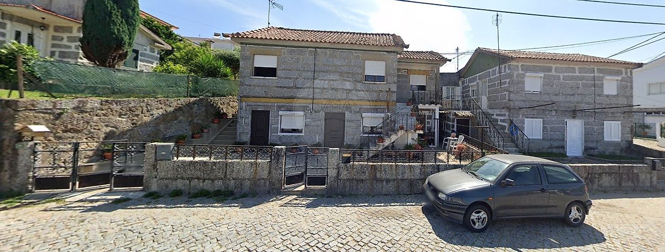 Moradia T7 à venda em Guimarães