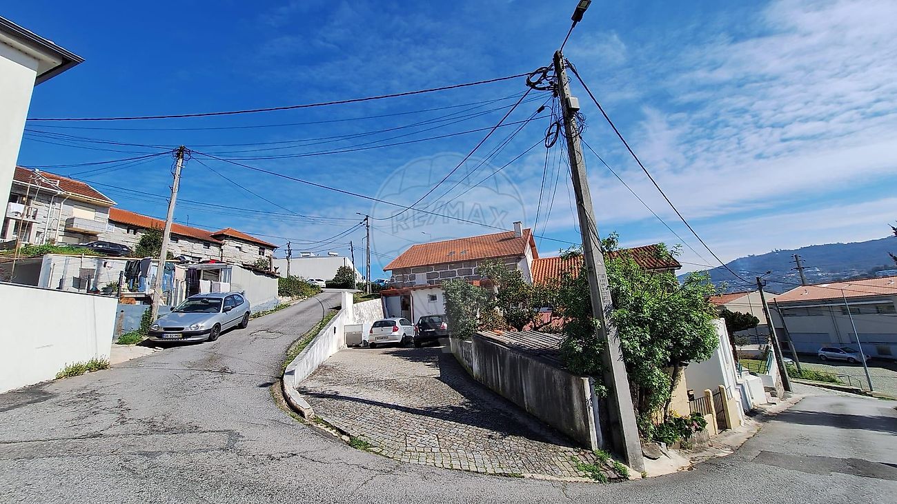 Moradia T3 à venda em Guimarães
