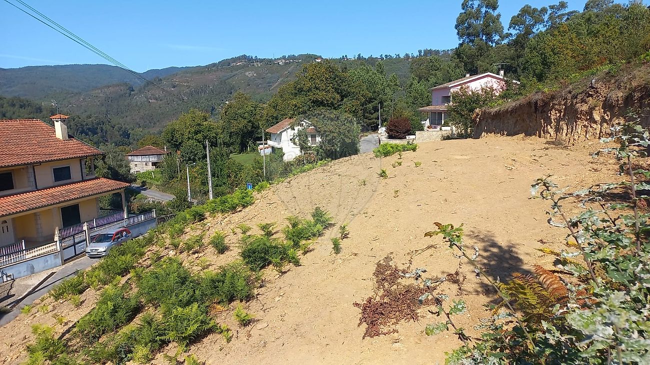 Terreno à venda em Cabeceiras de Basto