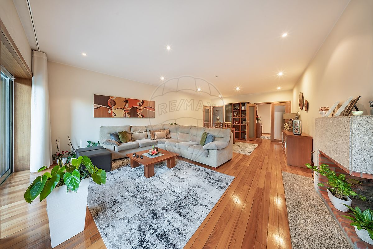 Apartamento T3 à venda em Guimarães