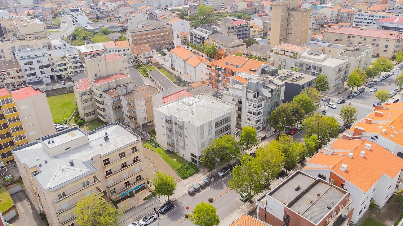 Apartamento T4 à venda em Póvoa de Varzim