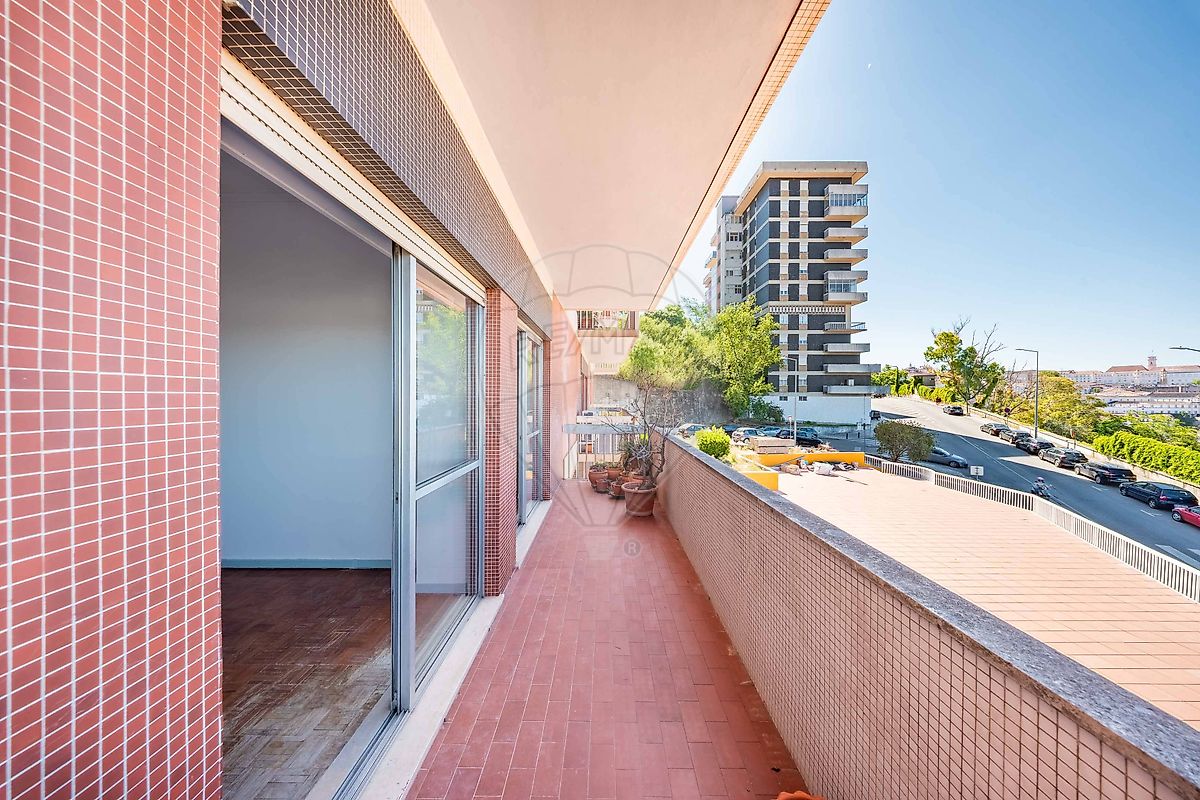 Apartamento T4 à venda em Coimbra (Sé Nova, Santa Cruz, Almedina e São Bartolomeu), Coimbra — foto 31
