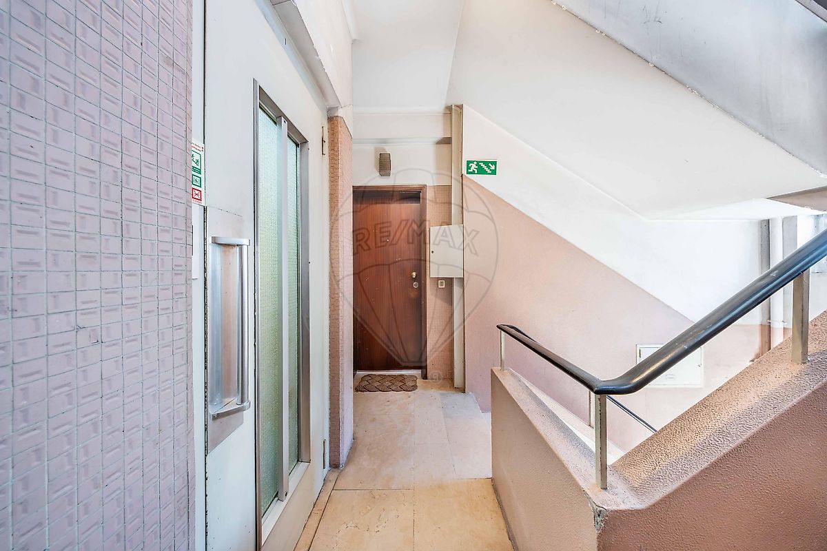 Apartamento T4 à venda em Coimbra (Sé Nova, Santa Cruz, Almedina e São Bartolomeu), Coimbra — foto 40