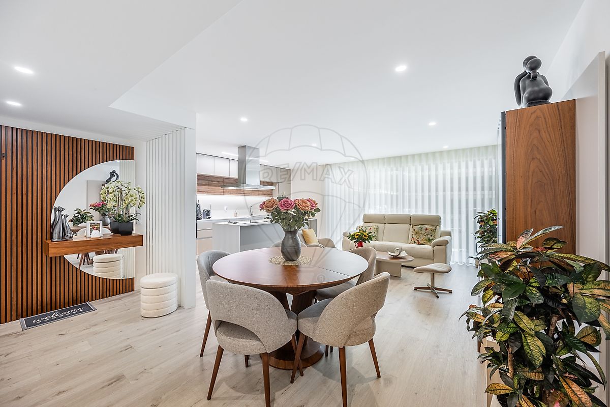 Apartamento T3 à venda em Vila Nova de Gaia