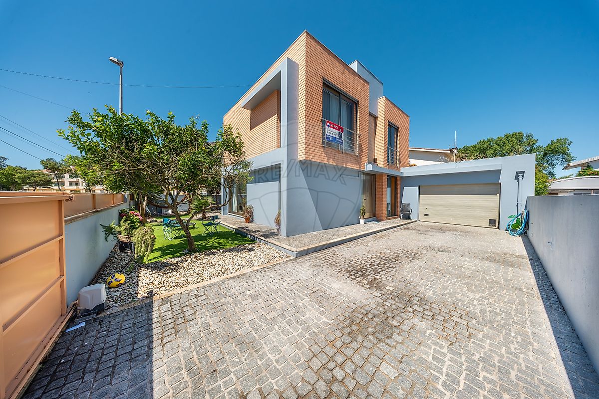 Apartamento T4 à venda em Esposende