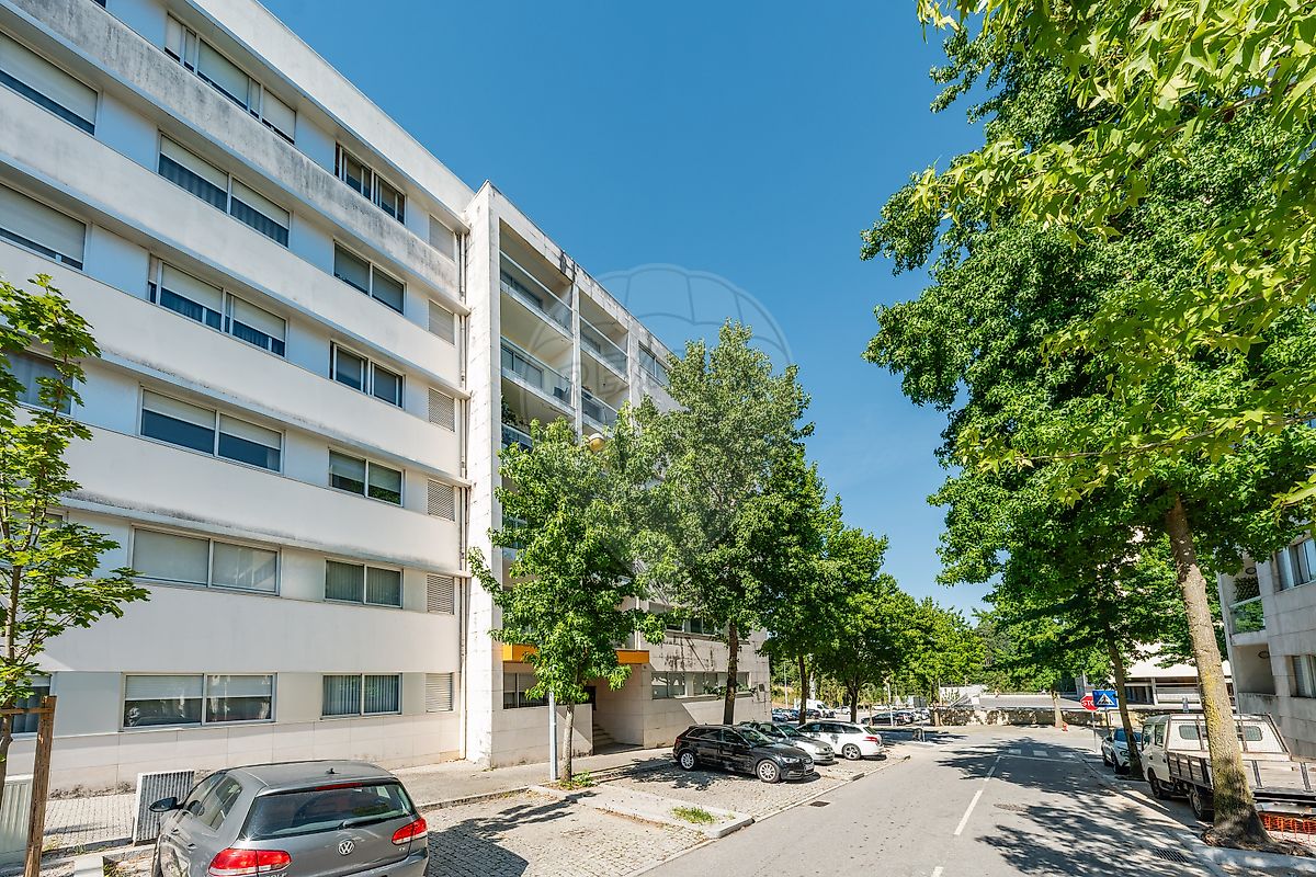 Apartamento T3 à venda em Maia