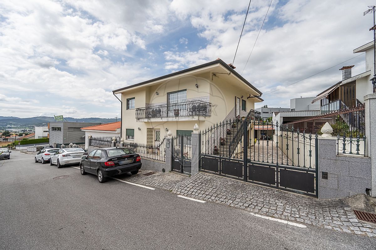 Apartamento T3 à venda em Guimarães