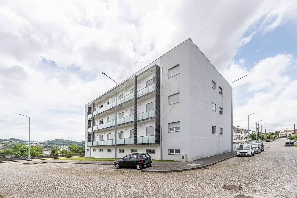 Apartamento T3 à venda em Guimarães