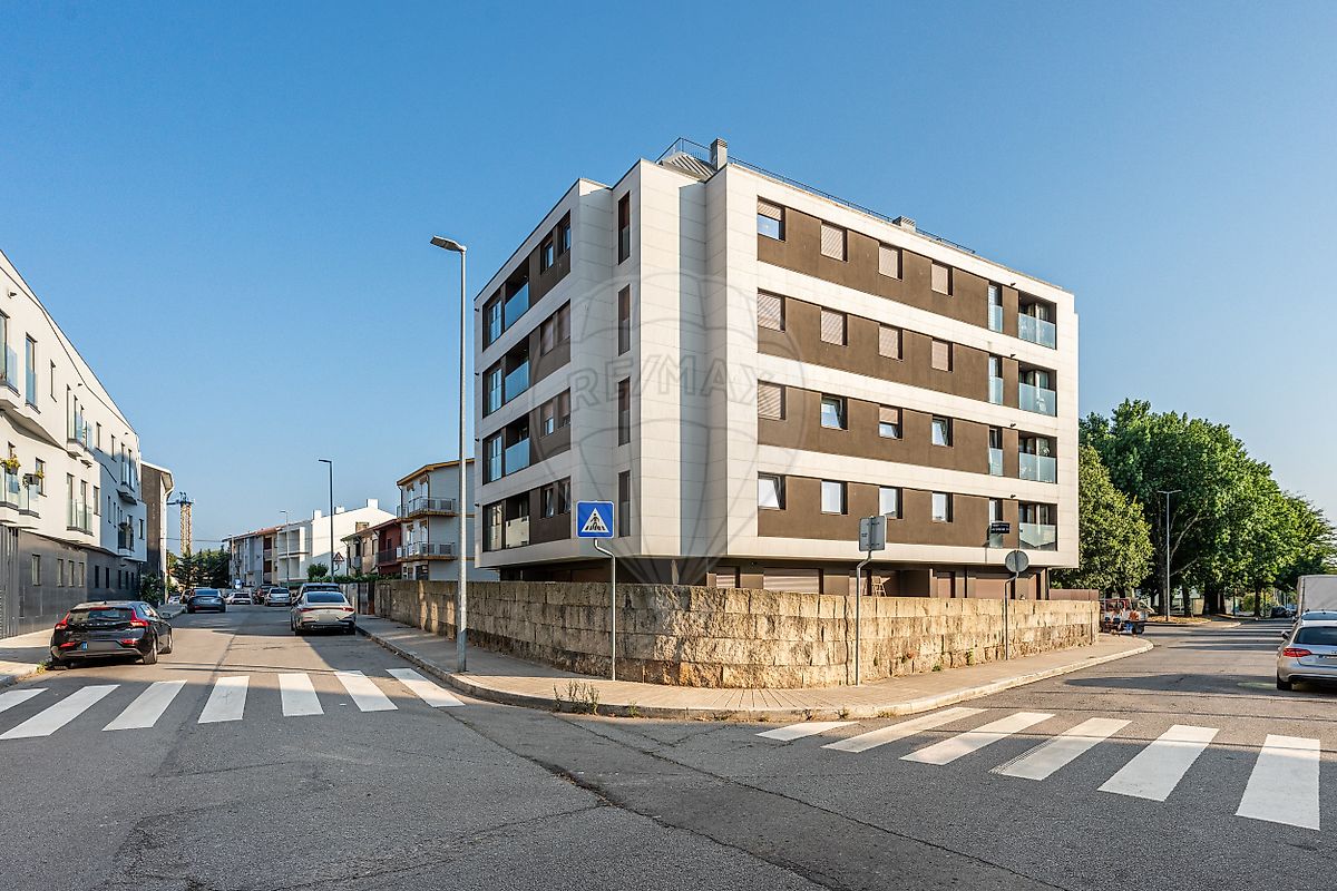 Apartamento T1 à venda em Porto