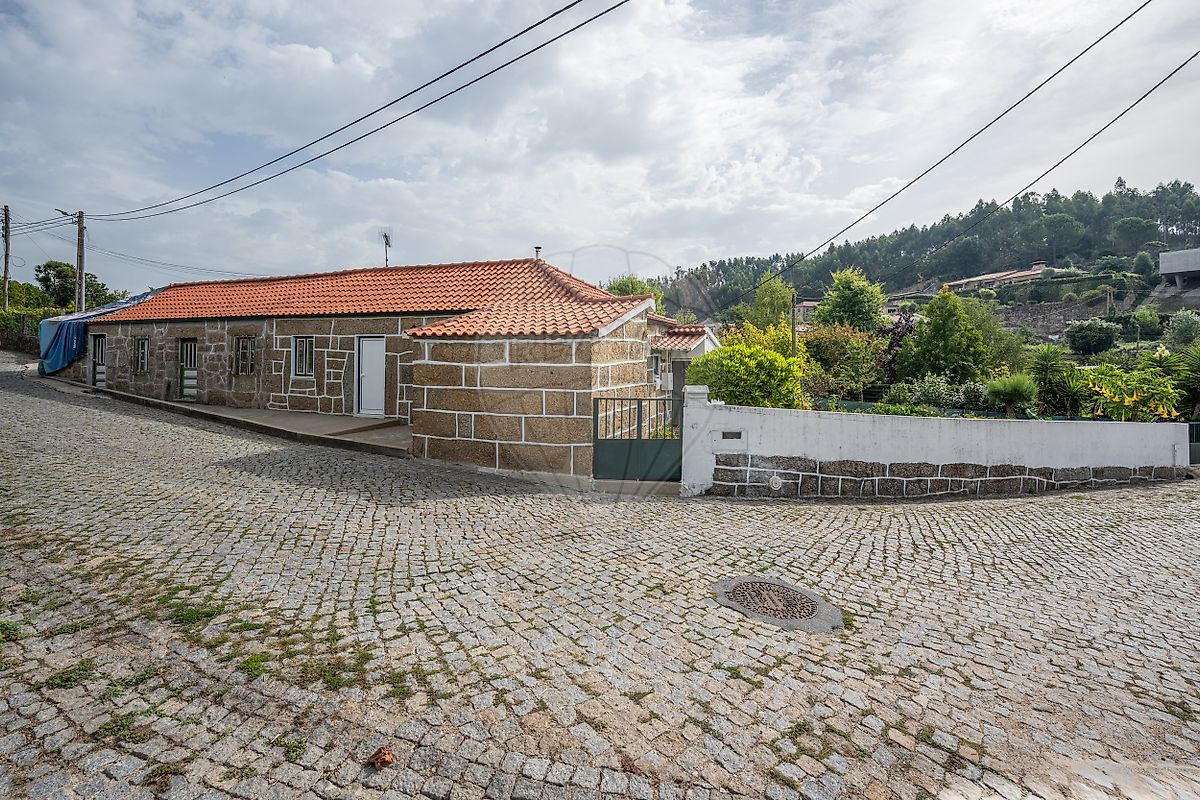 Apartamento T6 à venda em Guimarães