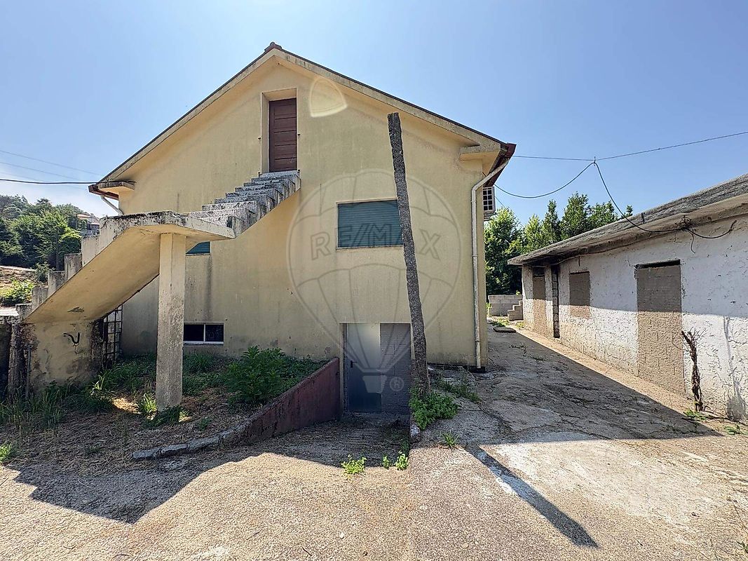 Moradia T3 à venda em Serzedo e Calvos, Guimarães — foto 9