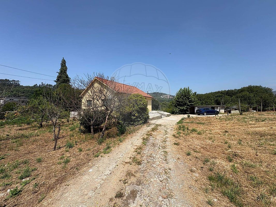 Moradia T3 à venda em Serzedo e Calvos, Guimarães — foto 12