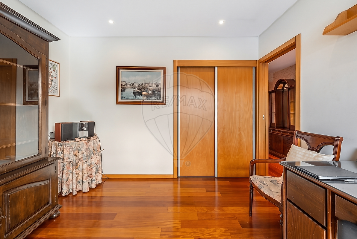 Apartamento T4 à venda em Creixomil, Guimarães — foto 21