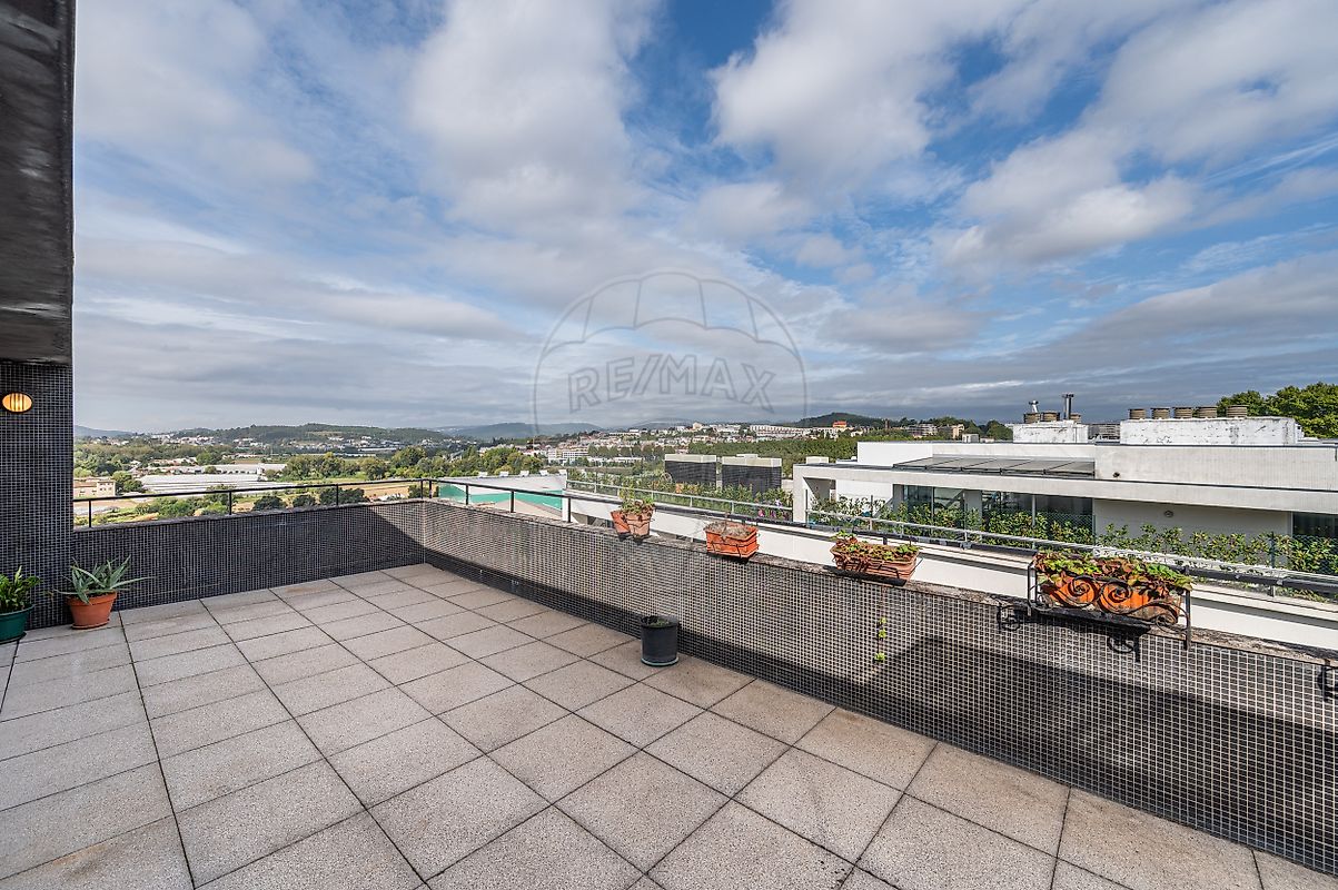Apartamento T4 à venda em Creixomil, Guimarães — foto 8