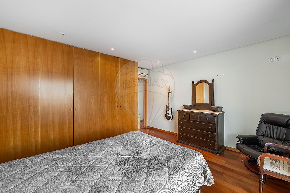 Apartamento T4 à venda em Creixomil, Guimarães — foto 27