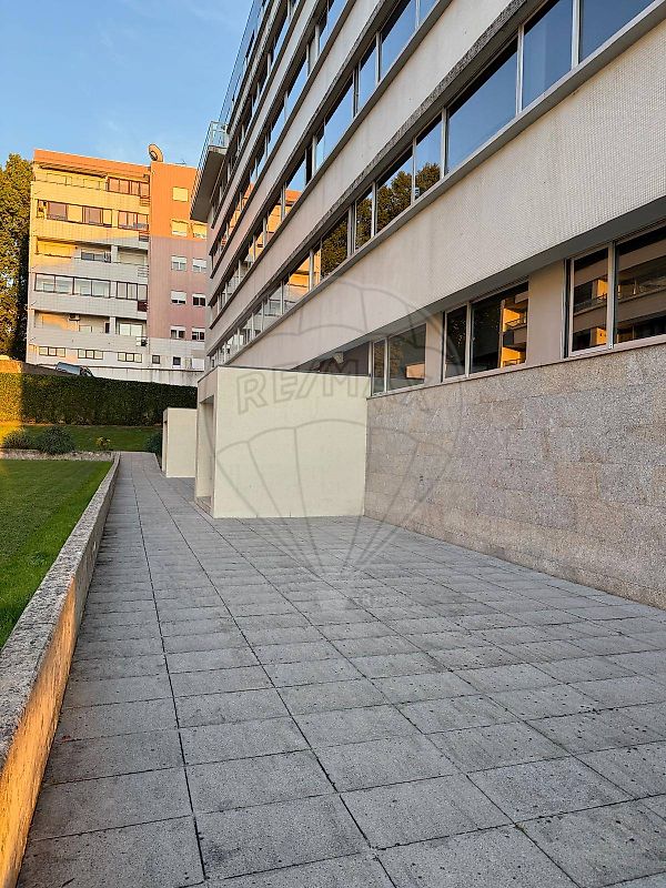 Apartamento T1 em Creixomil, €225.000