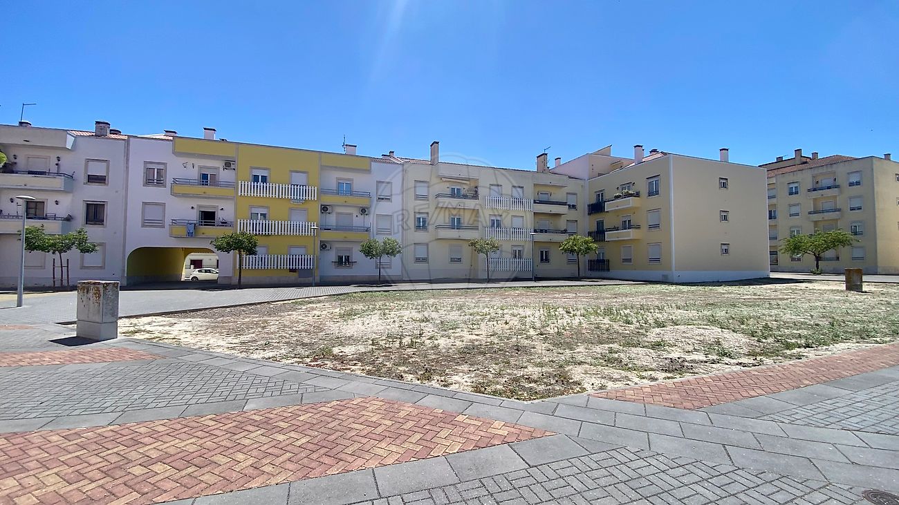 Terreno à venda em Almeirim