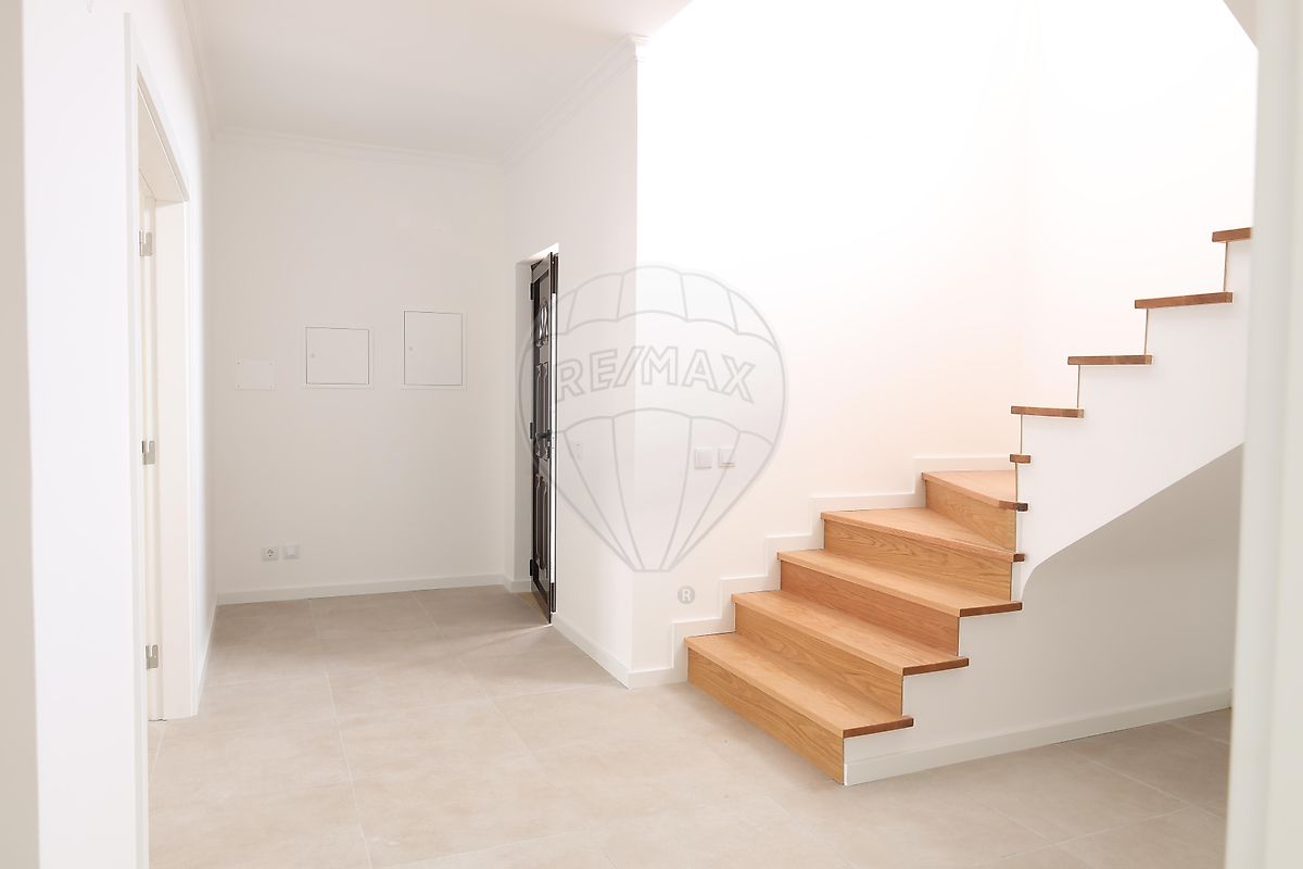 listing 123101029-612 picture-0
