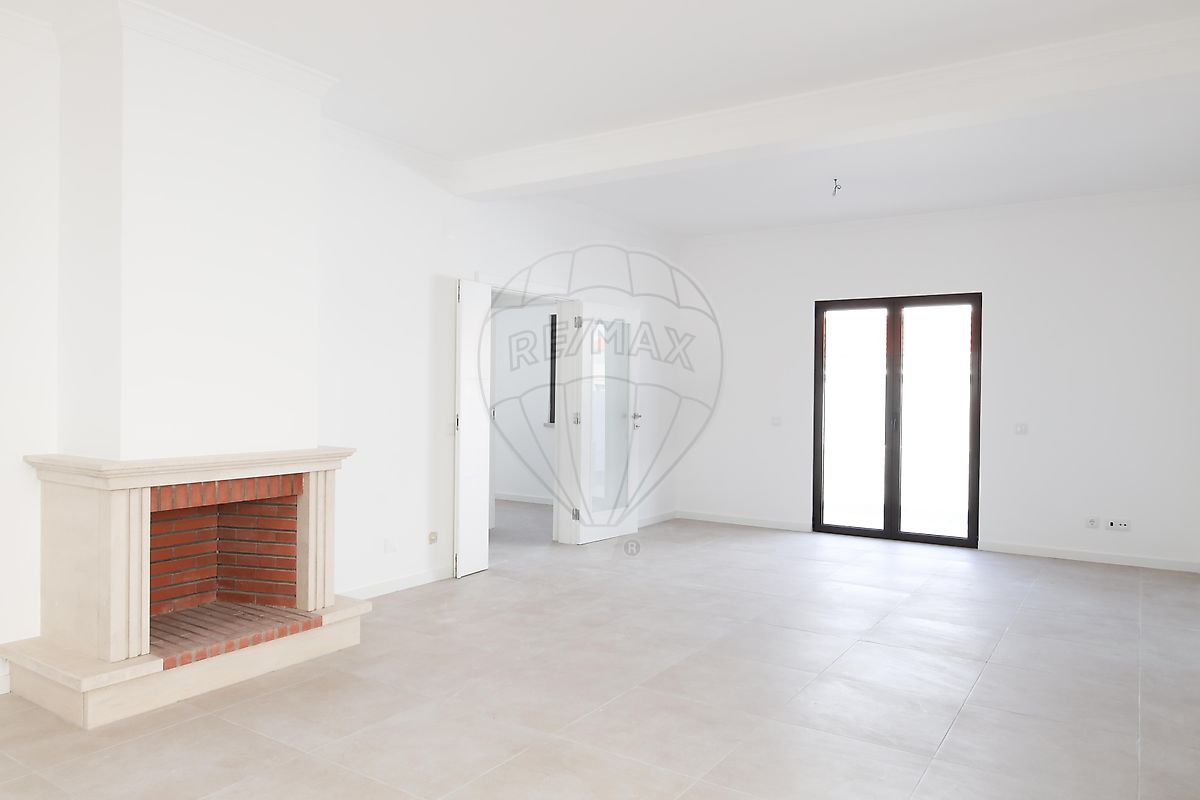 listing 123101029-612 picture-0
