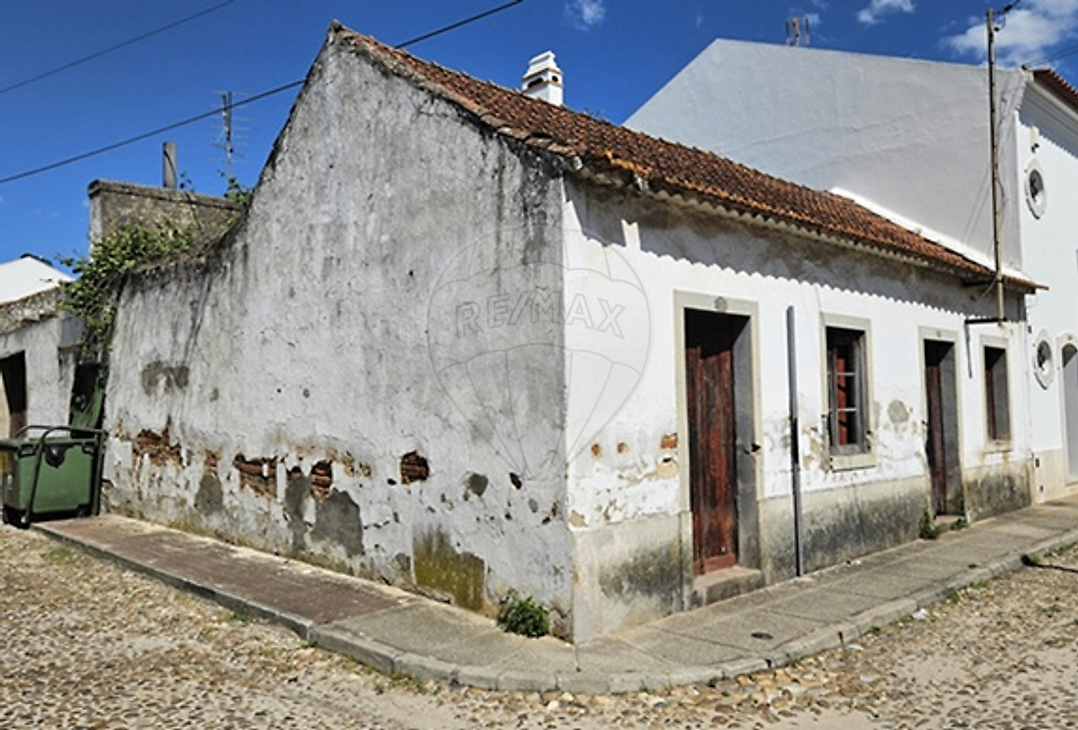 Moradia T2 para venda