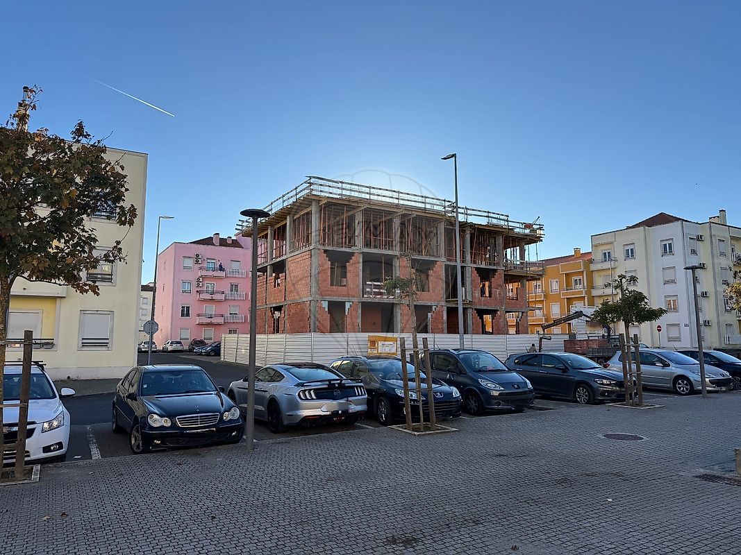 Apartamento T2 à venda em Almeirim