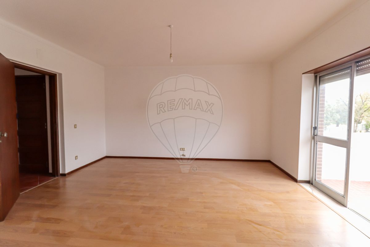 listing 123111045-125 picture-0