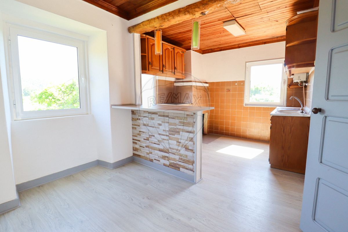 listing 123111086-38 picture-0