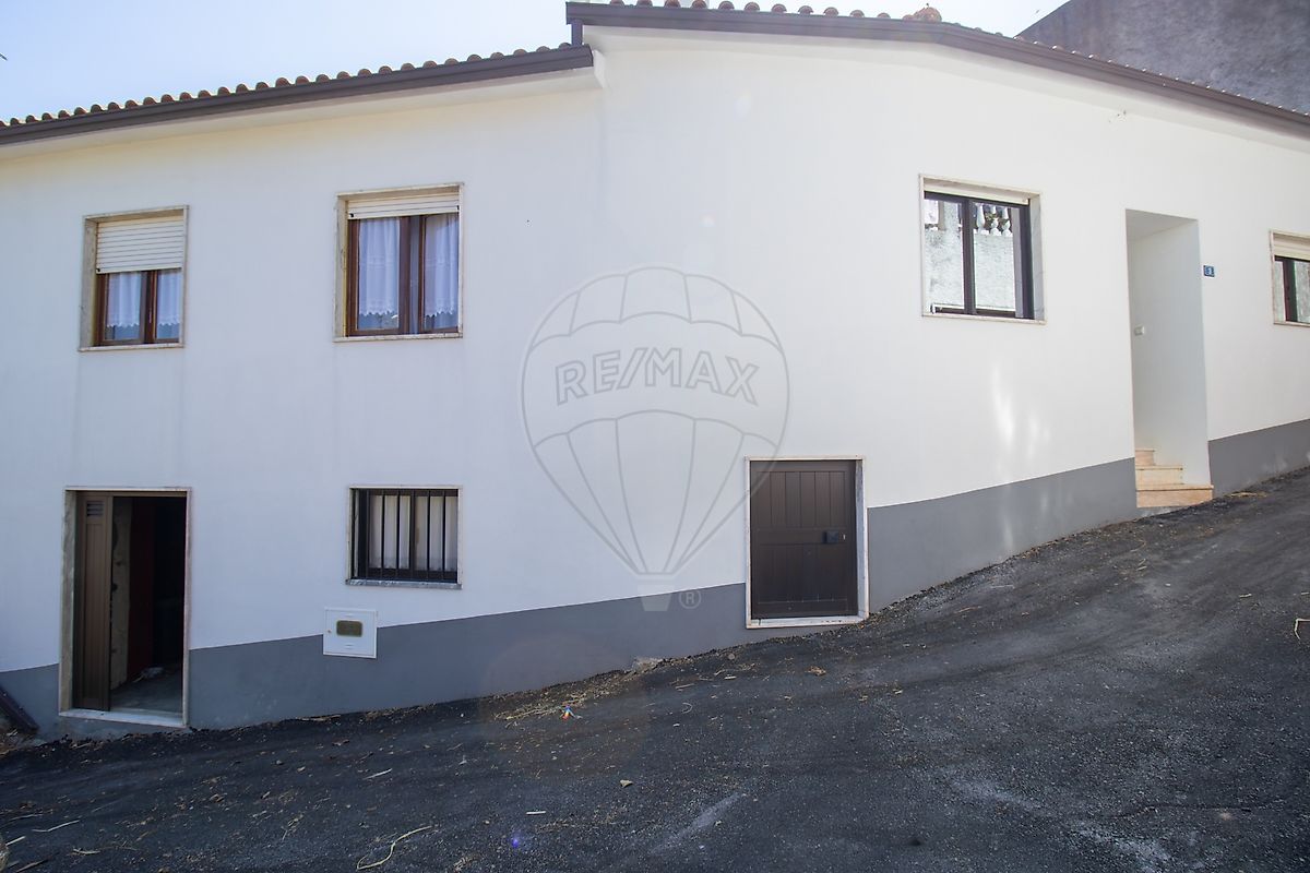 Moradia - Góis, Góis, Coimbra