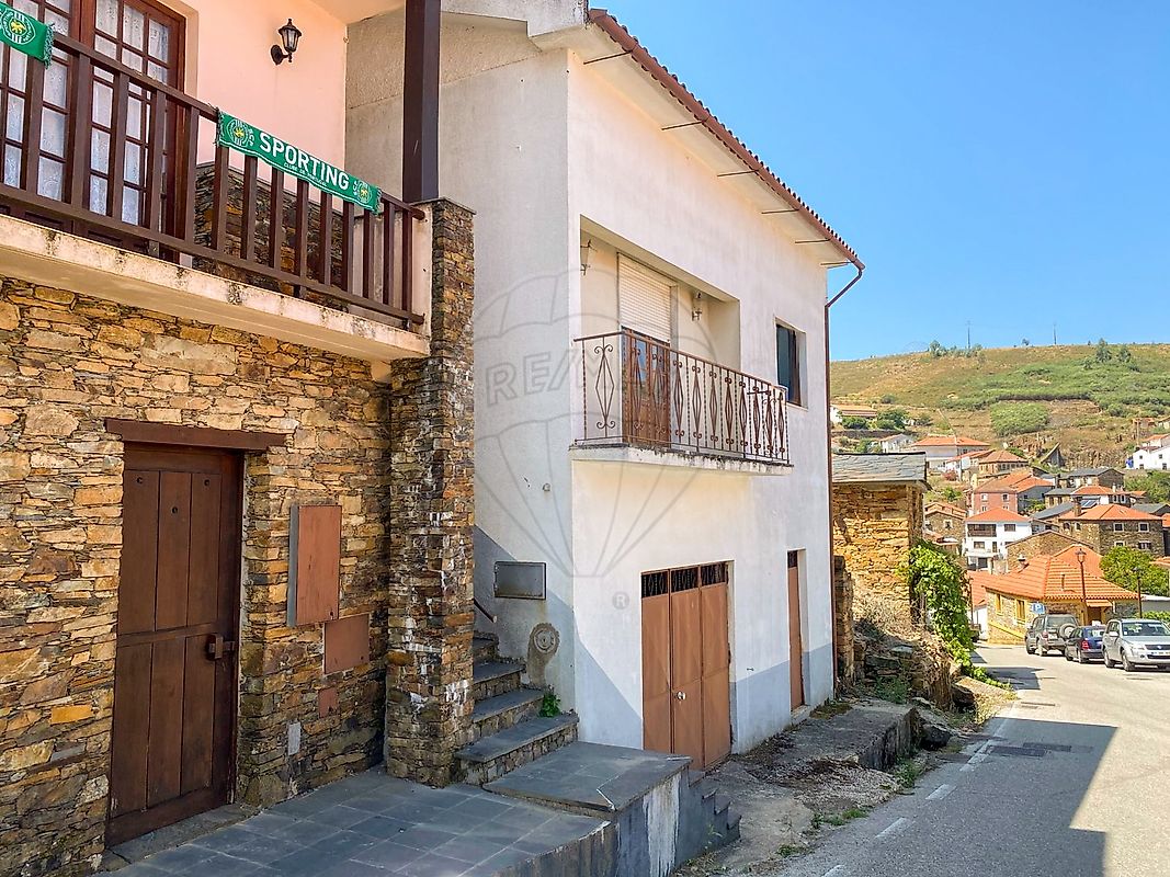 Apartamento T3 à venda em Pampilhosa da Serra