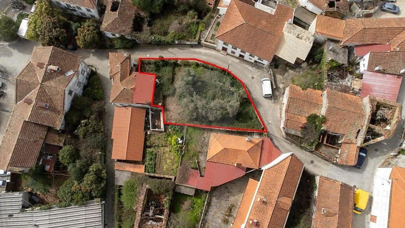 Apartamento T2 à venda em Castanheira de Pêra