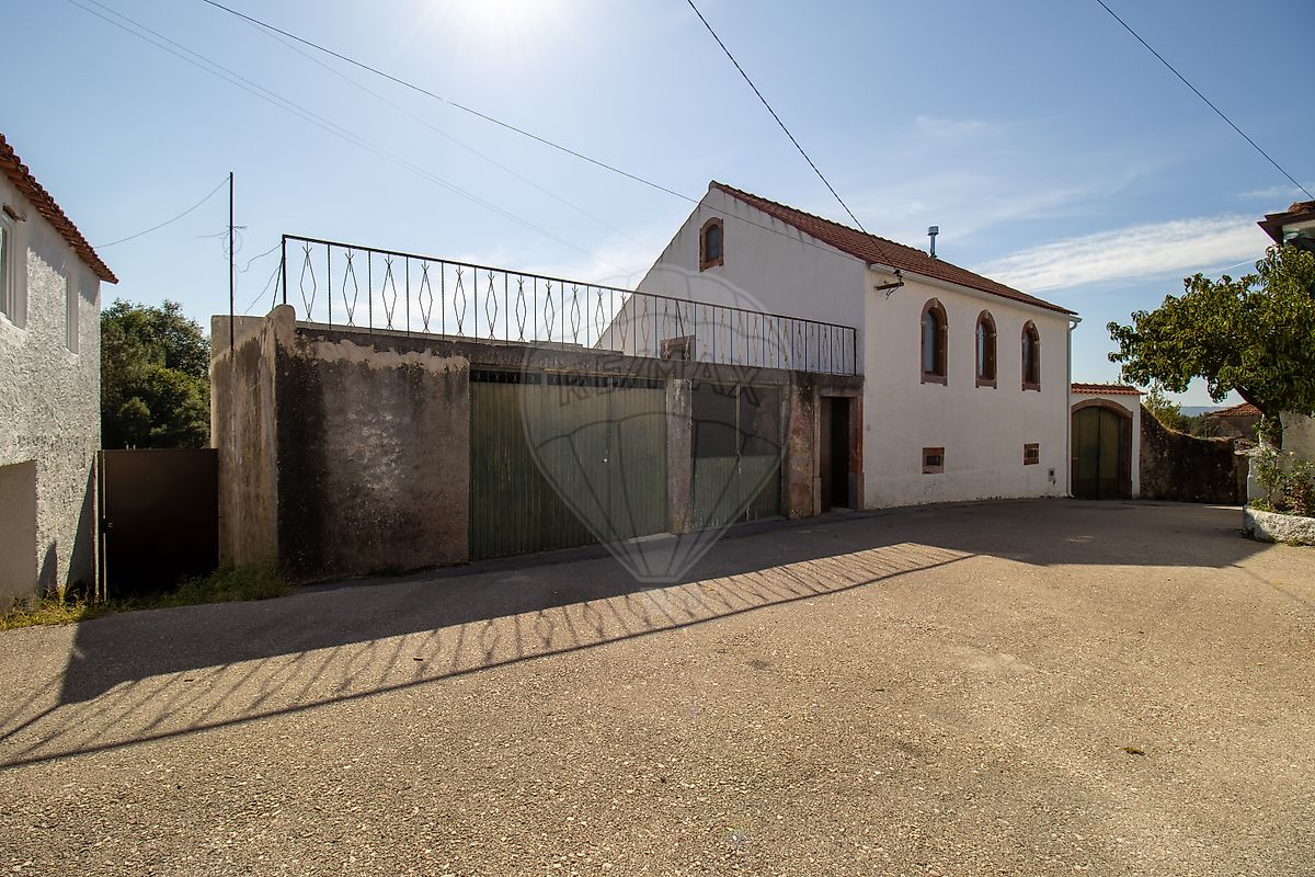 Apartamento T3 à venda em Vila Nova de Poiares