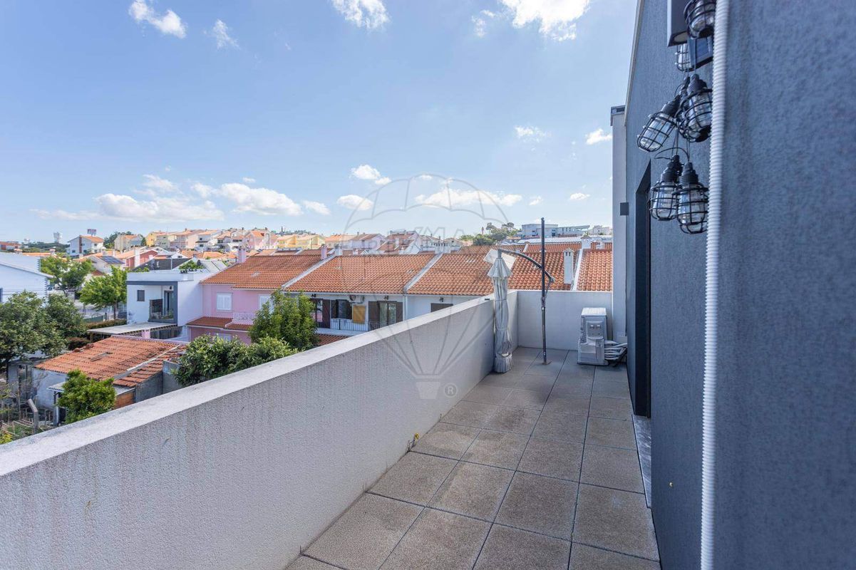 listing 123171059-105 picture-0