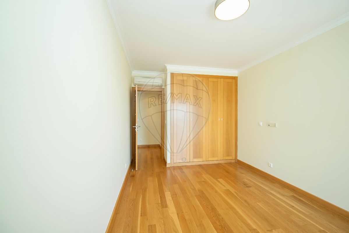 listing 123171436-122 picture-0