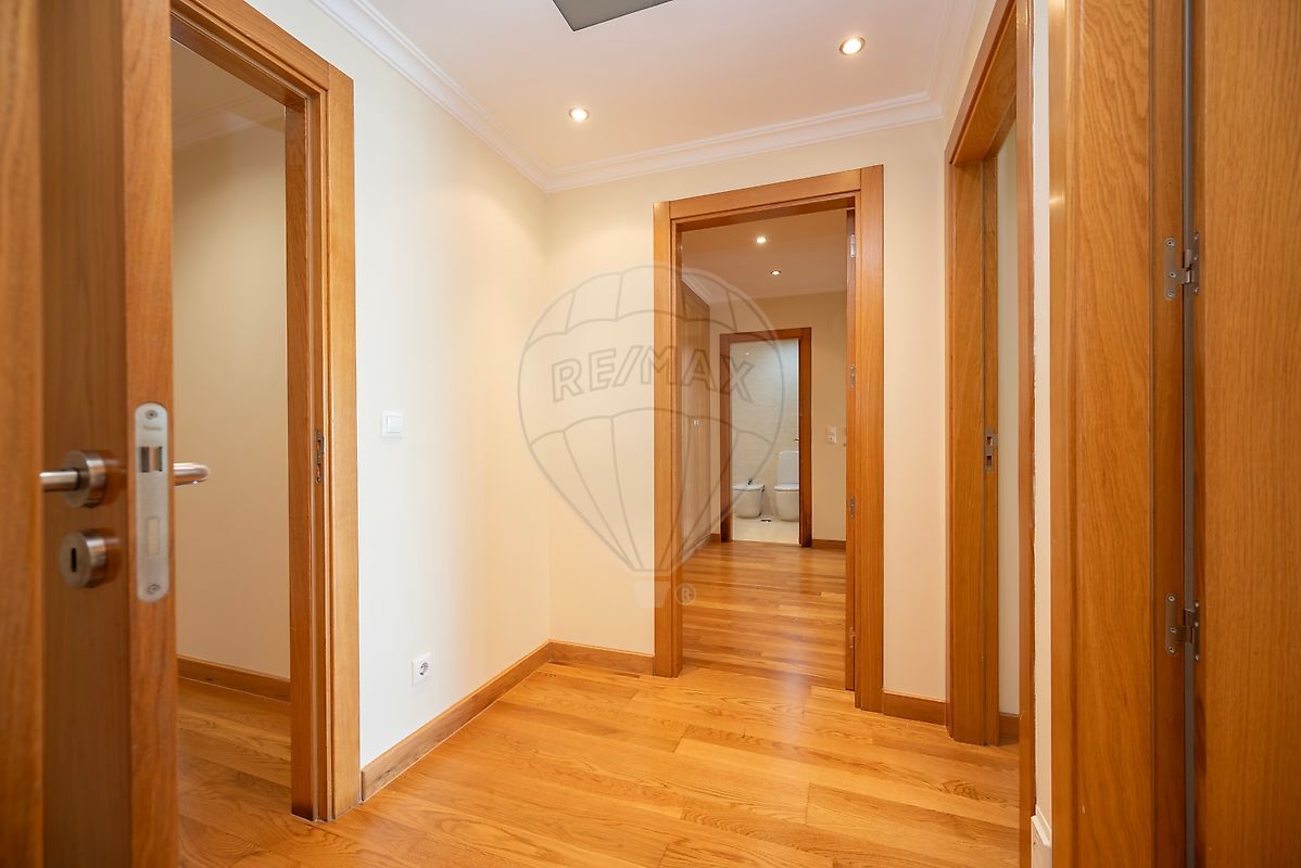 listing 123171436-122 picture-0
