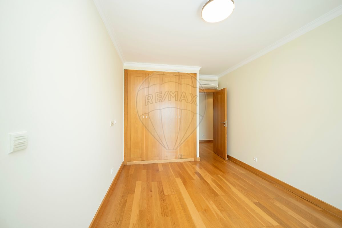 listing 123171436-122 picture-0