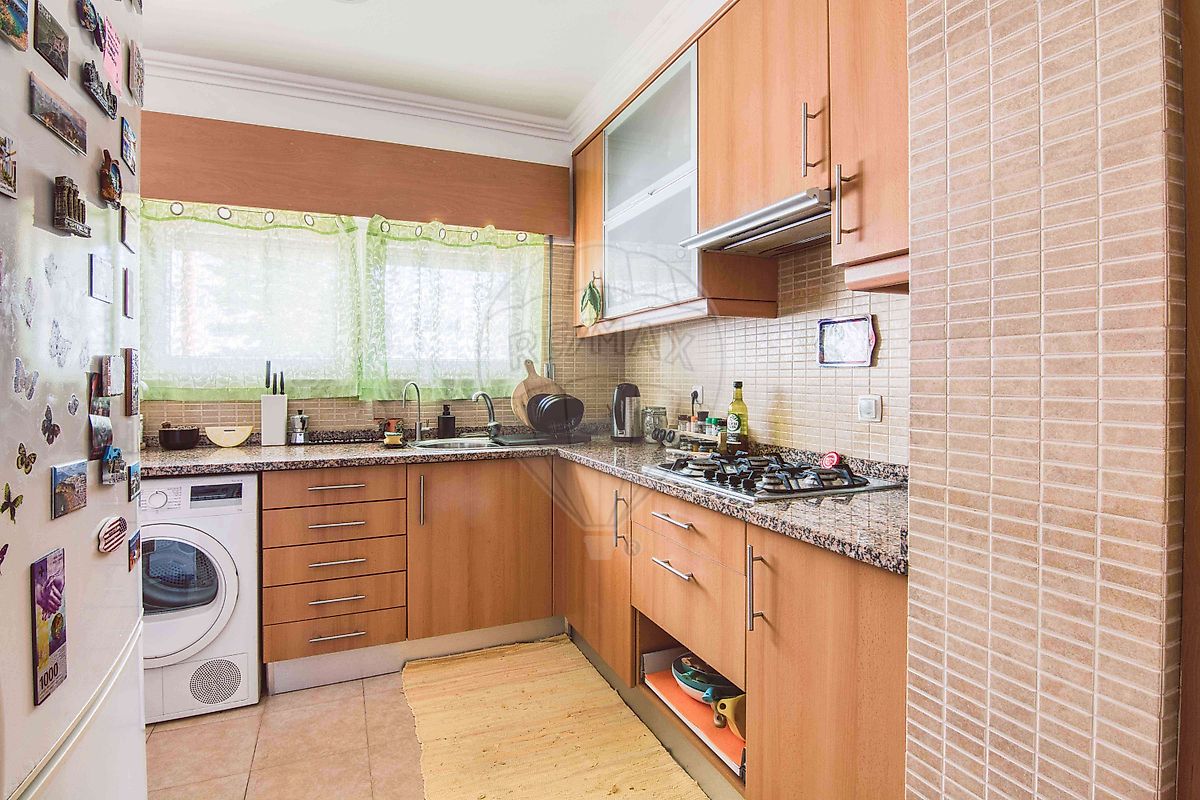 Apartamento T2 à venda em Sintra