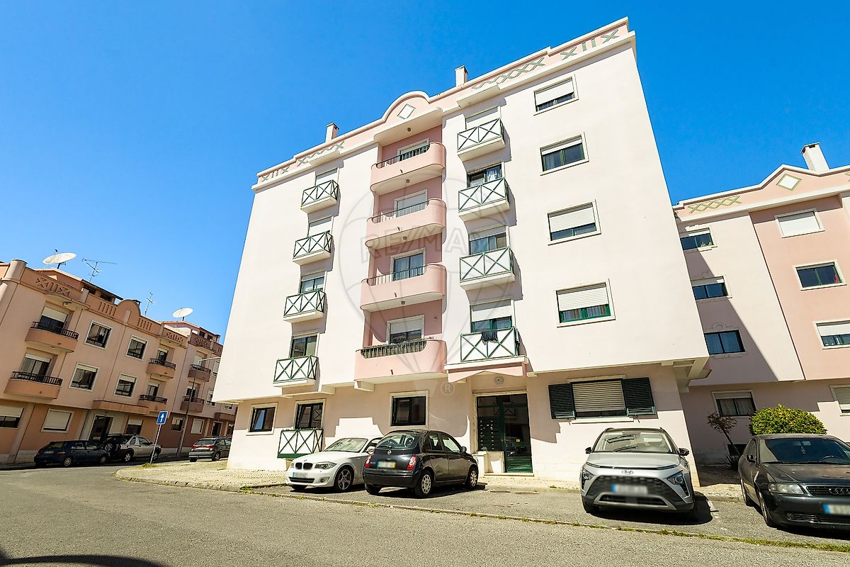 Apartamento T1 à venda em Sintra