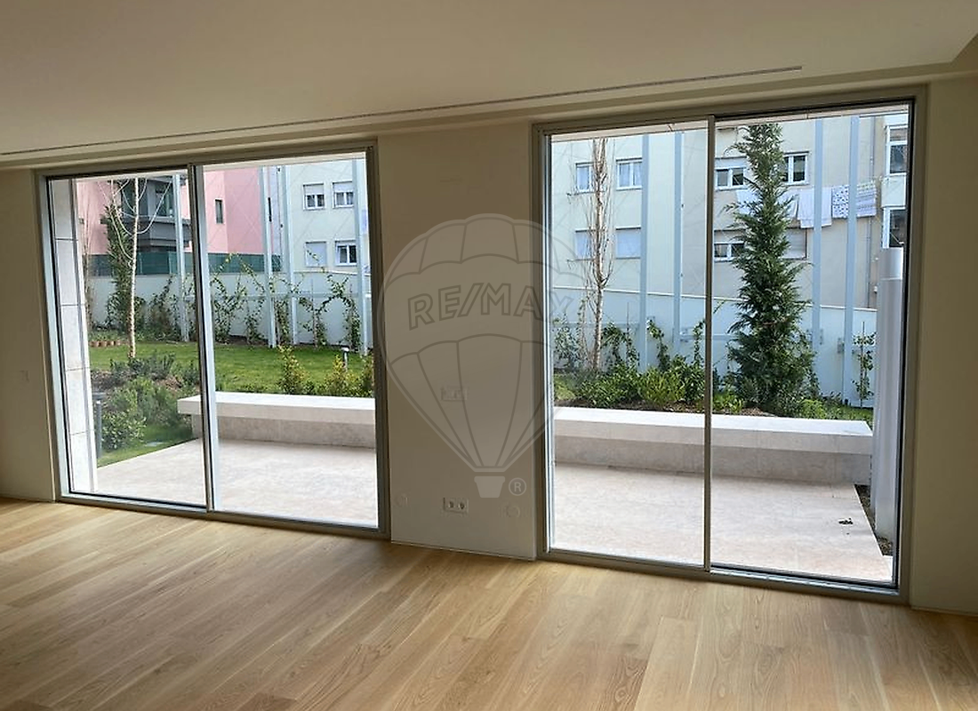 Apartamento T2 à venda em Santo António, Lisboa — foto 8