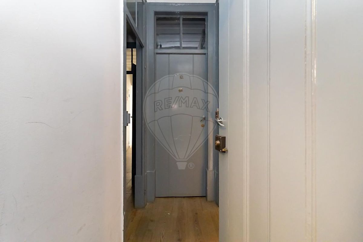 listing 123211001-1184 picture-0