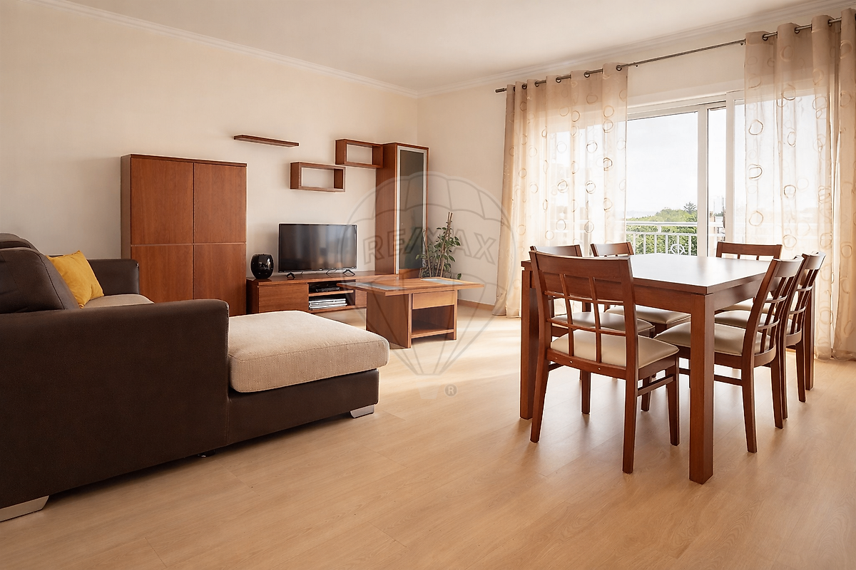 Apartamento T3 à venda em Óbidos