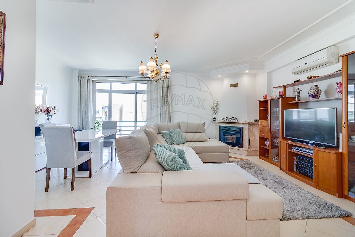 Apartamento T3 à venda em Vila Franca de Xira
