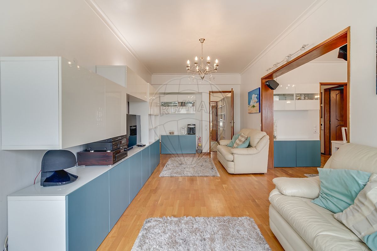 Apartamento T3 - Moscavide e Portela, Loures, Lisboa