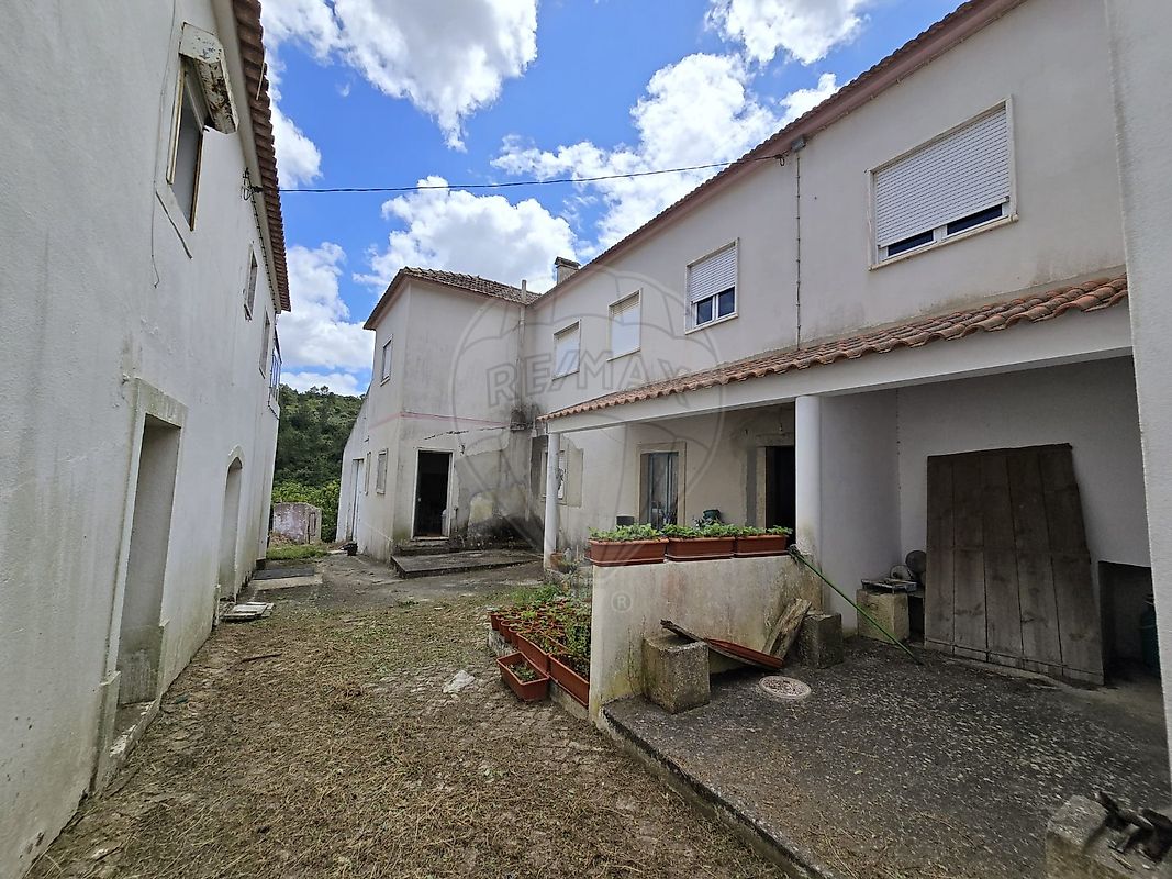 Moradia T8 à venda em Vila Franca de Xira