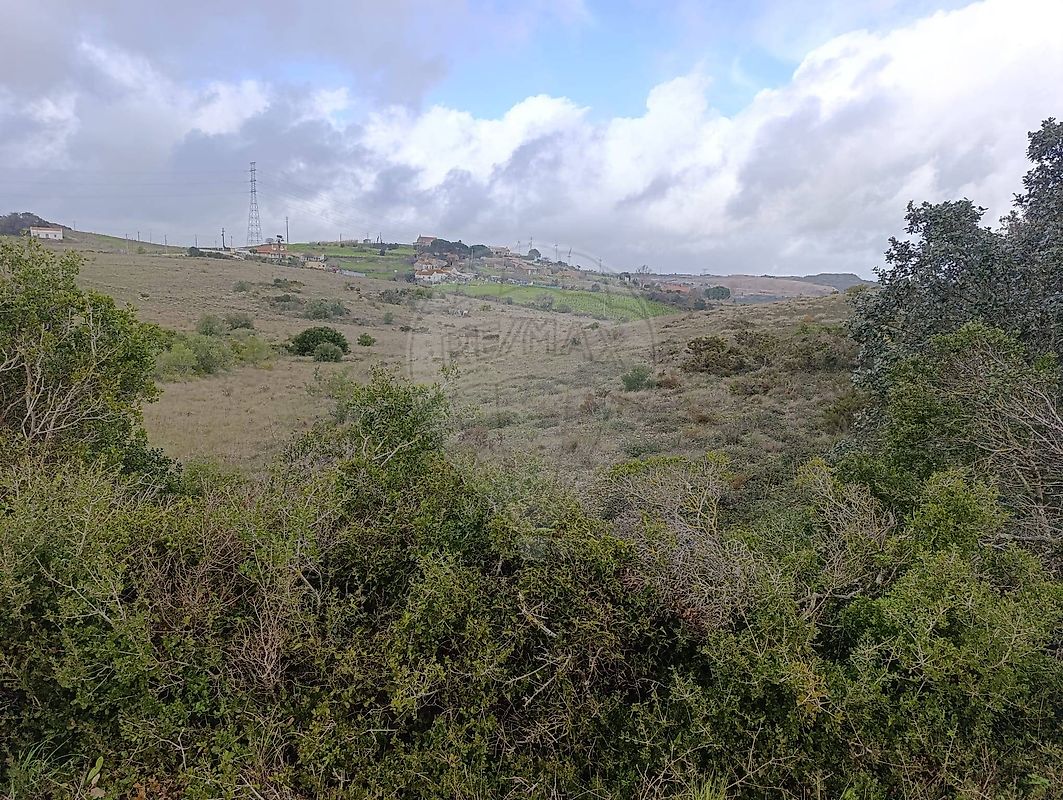 Terreno à venda em Vila Franca de Xira