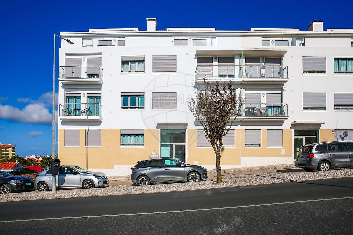 Apartamento T2 à venda em Sobral de Monte Agraço