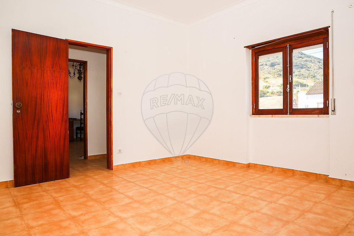 Moradia T2 à venda em São Quintino, Sobral de Monte Agraço — foto 11