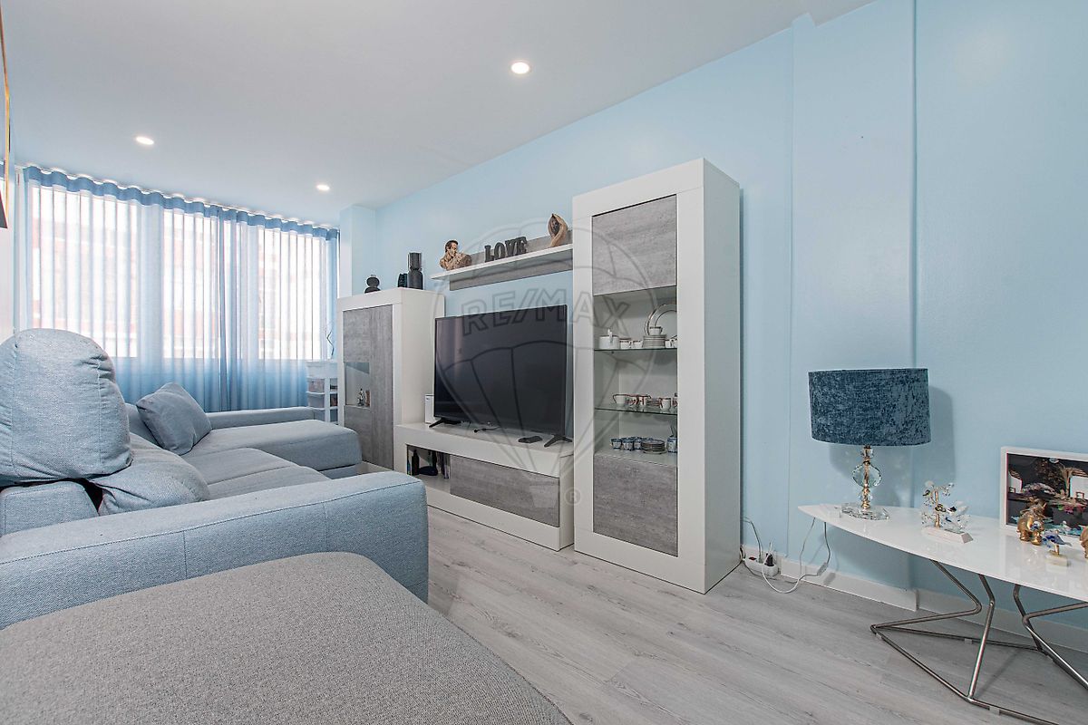 Apartamento T2 à venda em Odivelas