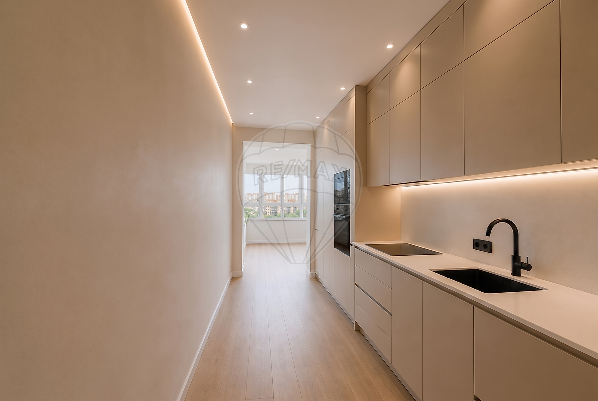 Apartamento T2 à venda em Odivelas