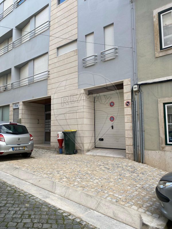 listing 123251006-442 picture-0