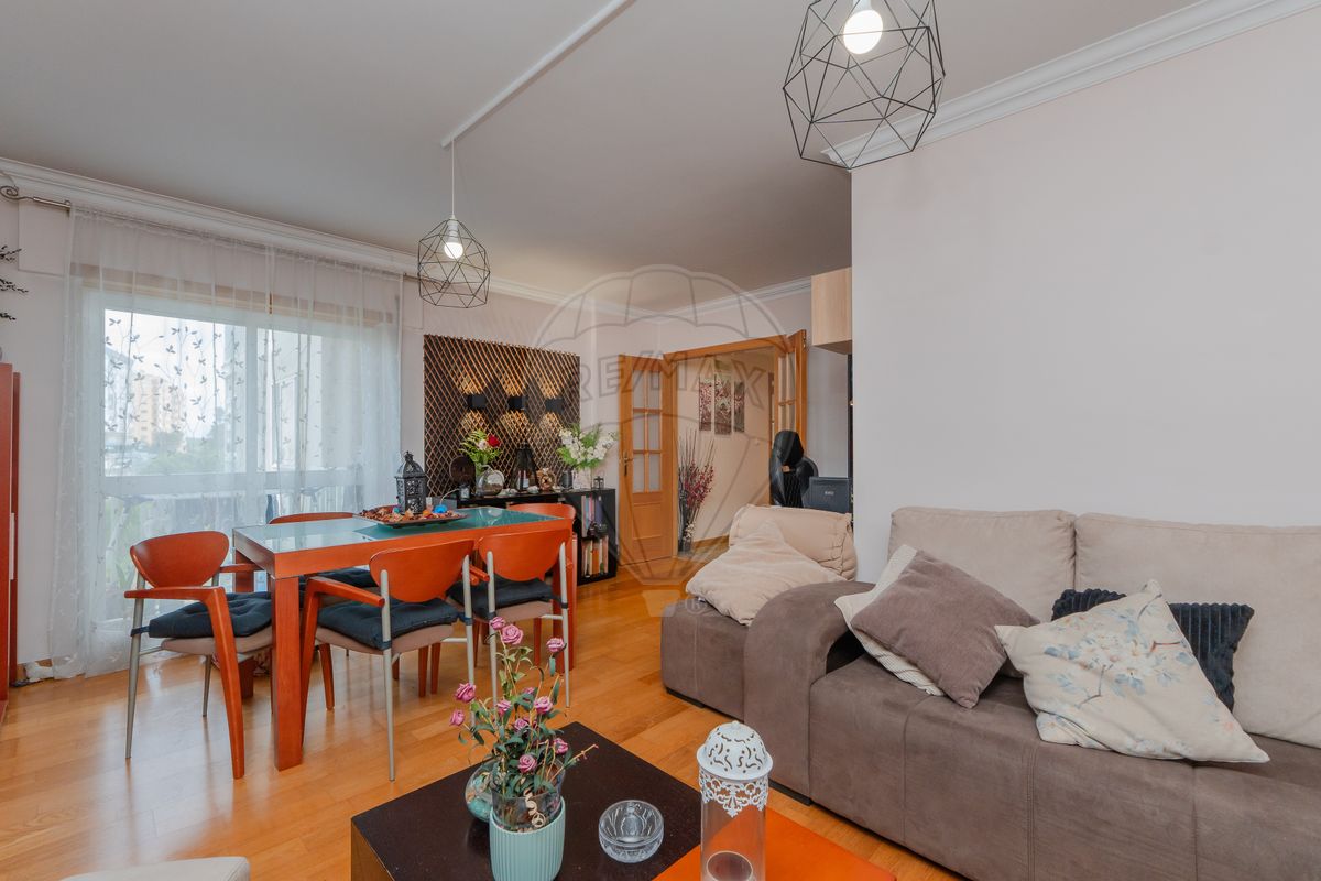 listing 123251394-2 picture-0